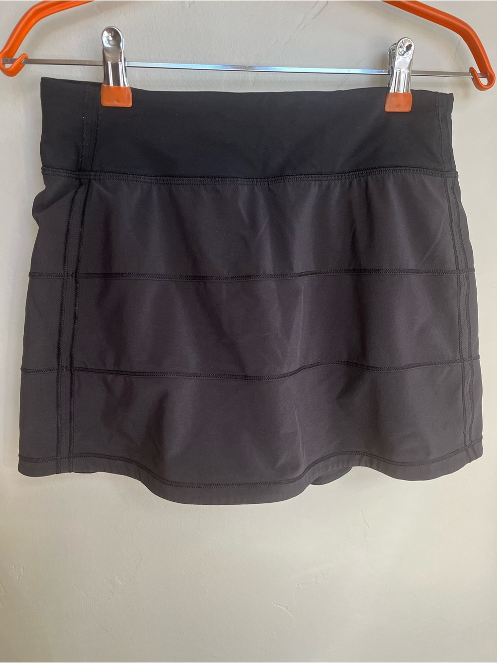 Lululemon Pace Rival Skirt/Skort Black - Size 4 Tall